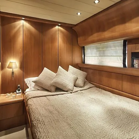 Botel Gremat