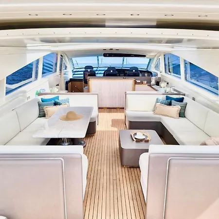 Botel Gremat *